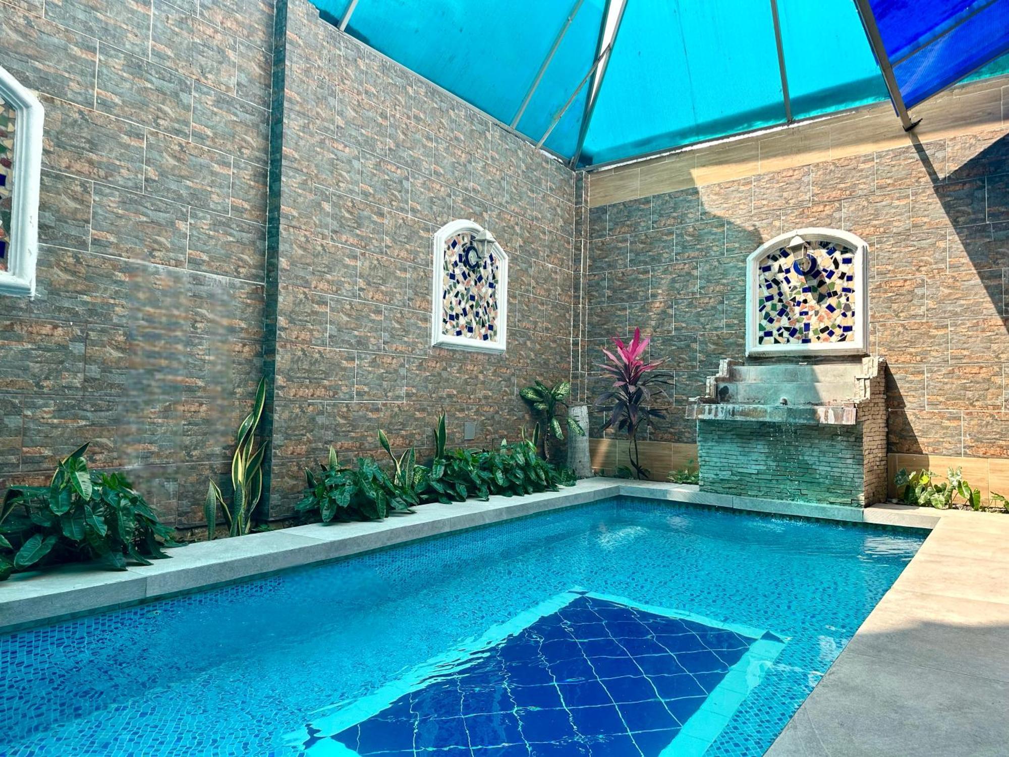 Tropical Inn Hotel Гуаякуил Екстериор снимка